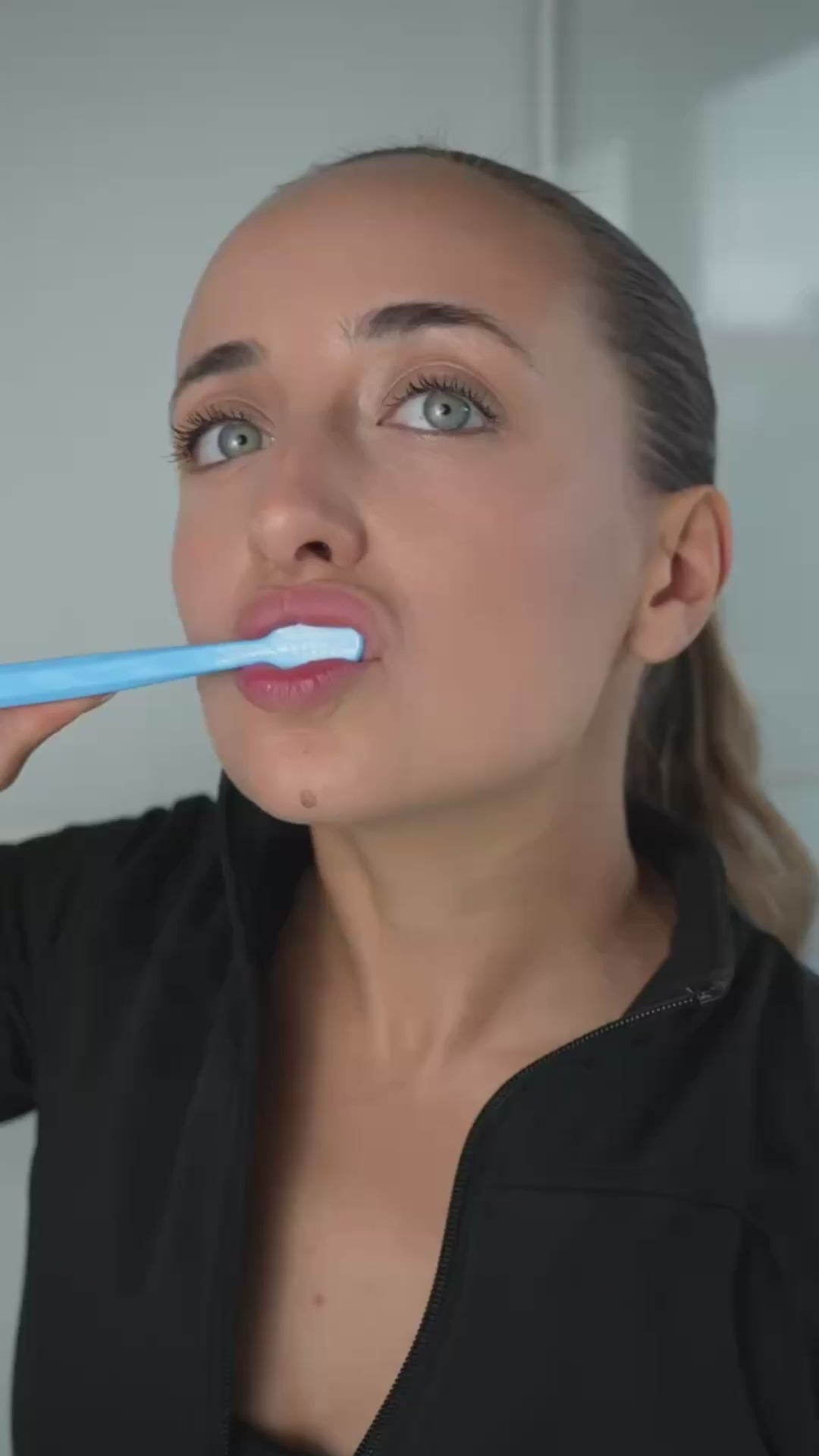 Načíst video: Probiotika ORAL CARE, 20 sáčků